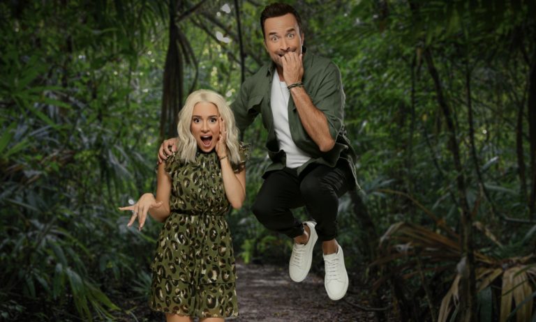 «Δεν ξέρω γιατί γράφουν ότι είμαι αγνώριστη» – Η Καλομοίρα απαντά στα σχόλια στις φωτογραφίες της