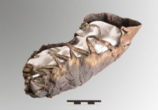 Παπούτσι, νούμερο 30, διατηρήθηκε παστό για 2.000 χρόνια