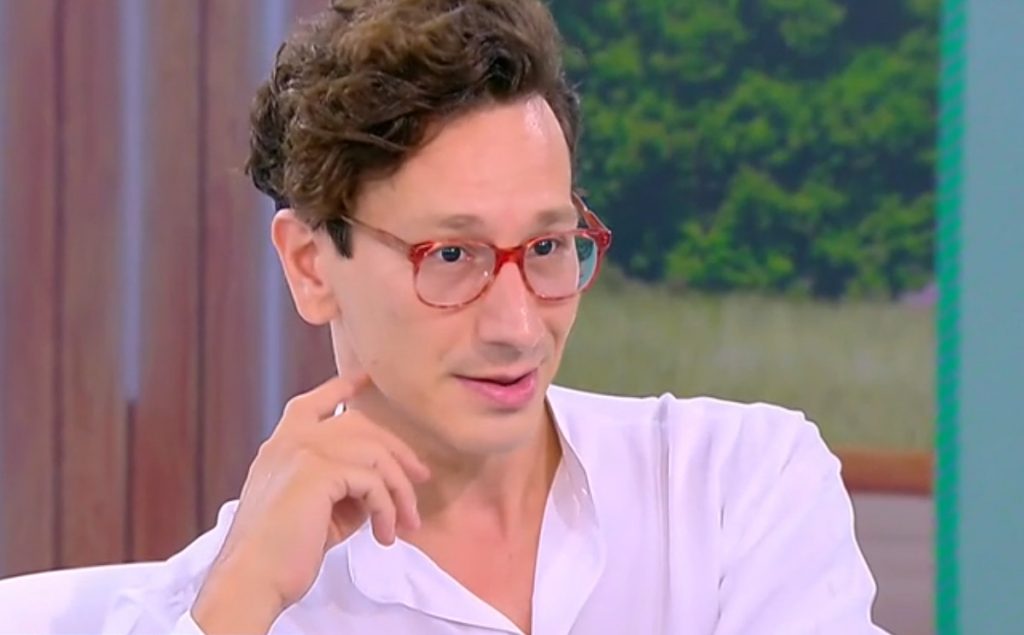 Συγκλονίζει ο Μιχάλης Σαράντης: «Η ζωή έχει φερθεί πολύ σκληρά στην οικογένειά μου»