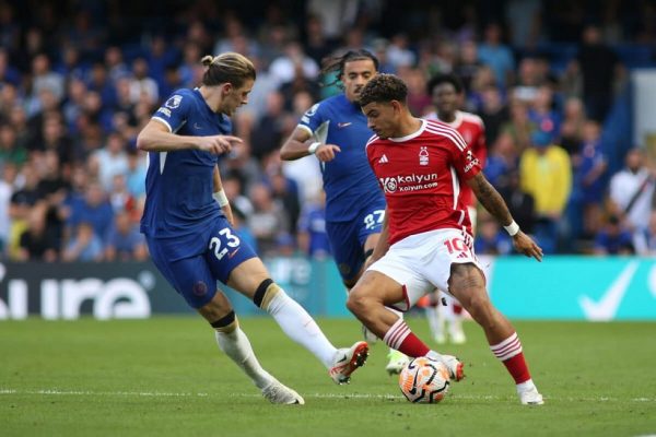 LIVE: Νότιγχαμ Φόρεστ – Μπέρνλι