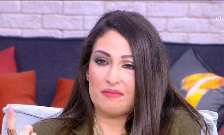 Ιωάννα Παλιοσπύρου: «Με πειράζει που έχω παντού ουλές και µοσχεύµατα»