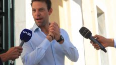 Κασσελάκης: Δεν θέλω να παραιτηθεί βουλευτής Επικρατείας του ΣΥΡΙΖΑ για να μπω στη Βουλή