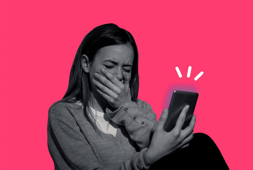 Νέο revenge porn: Βιντεοσκοπούσε την πρώην του με τον εραστή της και τα έβαζε στο διαδίκτυο