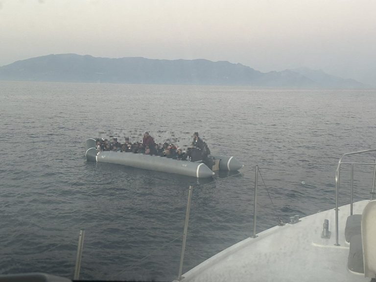 Μετανάστες: Δεκάδες άτομα διέσωσε το Λιμενικό σε τέσσερα διαφορετικά περιστατικά – Δείτε βίντεο