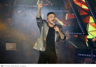 Stan: Όλα έτοιμα για τον αποψινό γάμο του τραγουδιστή στην Πάρο με την αγαπημένη του Βέρα Σωτηροπούλου