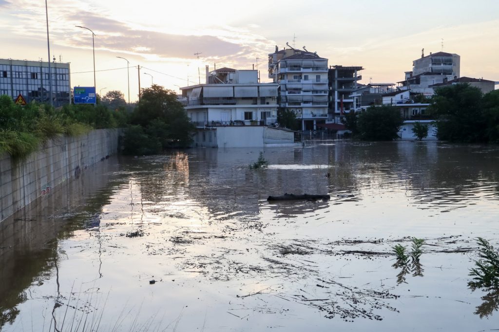 Κακοκαιρία Daniel: Νέο μήνυμα του 112 για εκκένωση του Αγίου Θωμά Λάρισας