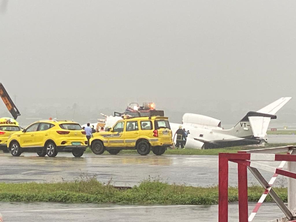 Ινδία: Αεροσκάφος συνετρίβη κατά την προσγείωση στο αεροδρόμιο της Βομβάης