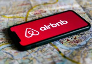 Airbnb: Μια Ελλάδα παραθερίζει στην Αθήνα