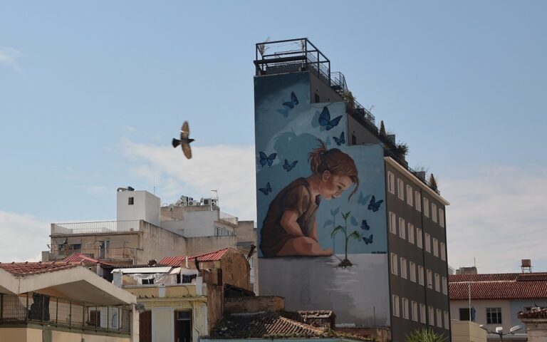 Ψηλά κτίρια: Στο «μικροσκόπιο» του ΥΠΕΝ τα «μπόνους» δόμησης