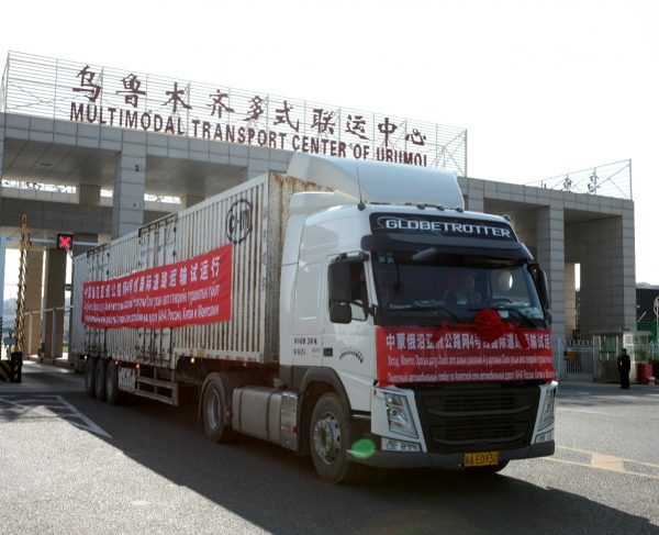 Κίνα: Ξεκίνησε η δοκιμή αυτοκινητόδρομου – μαμούθ που συνδέει με Μογγολία και Ρωσία