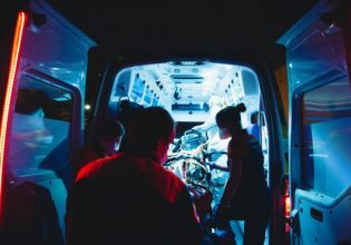Νεκρός άνδρας που έπεσε από την ταράτσα του υπουργείου Αγροτικής Ανάπτυξης και Τροφίμων