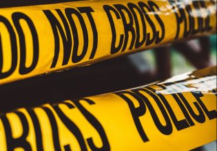 Πυροβολισμοί στις ΗΠΑ: Δύο νεκρές από αιματηρό περιστατικό σε νυχτερινό κέντρο