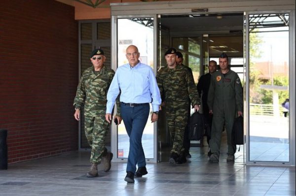 Κακοκαιρία Daniel: Στη Λάρισα ο Δένδιας – Ενισχύεται η βοήθεια των Ενόπλων Δυνάμεων στη Θεσσαλία