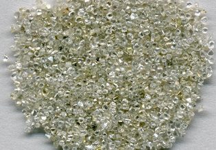 Διαμάντια: Σε ελεύθερη πτώση οι τιμές των φθηνότερων πολύτιμων λίθων