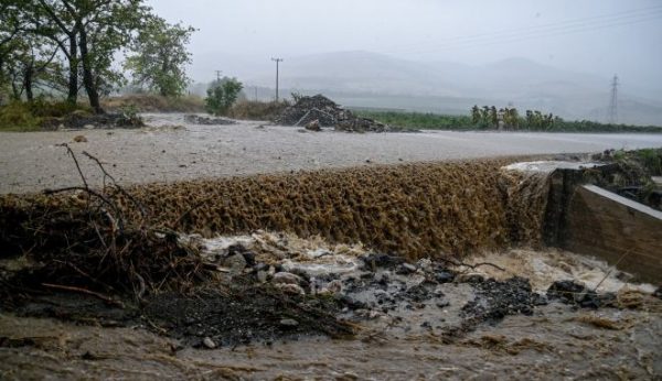 Κακοκαιρία Daniel: Βροχή τα μηνύματα από το 112 σε Μαγνησία, Καρδίτσα, Φθιώτιδα