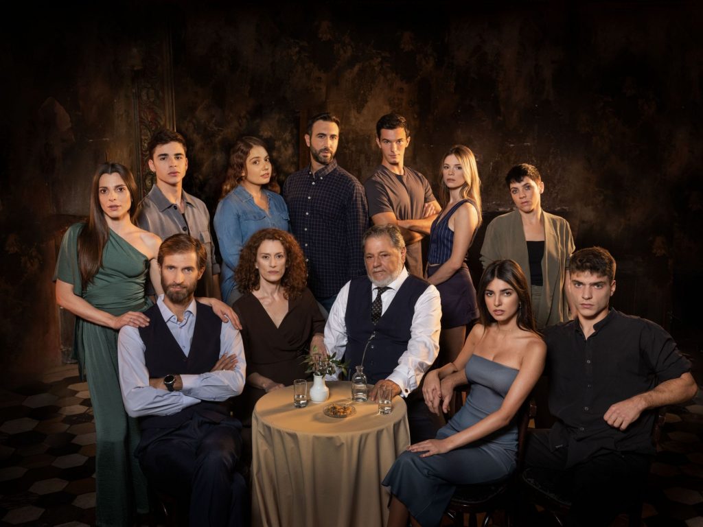 H Γη της Ελιάς: Περισσότεροι από 2 εκατομμύρια τηλεθεατές είδαν την πρεμιέρα