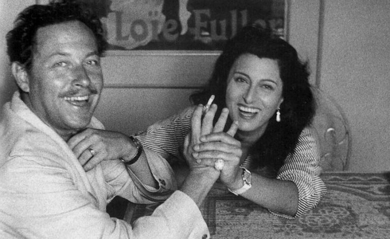 Άννα Μανιάνι – Μέσα στο ηφαίστειο