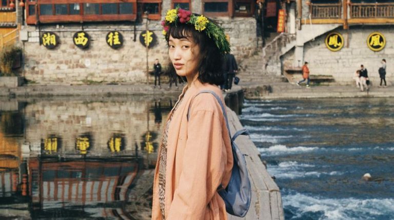 Η Κίνα θα απαγορεύσει τα ρούχα που πληγώνουν τα συναισθήματα των ανθρώπων