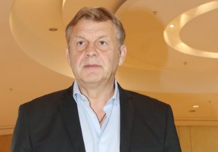 Απόστολος Γκλέτσος: «Δεν αφορά η ζωή μου ως ταινία»