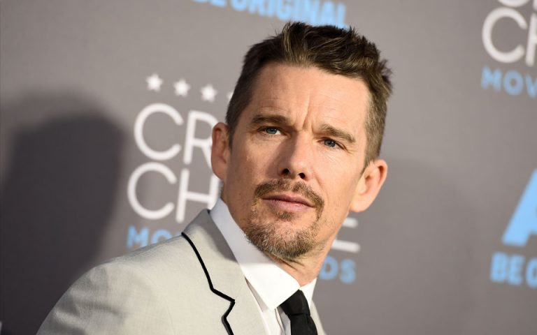 Ίθαν Χοκ: Σκηνοθετώντας την κόρη του