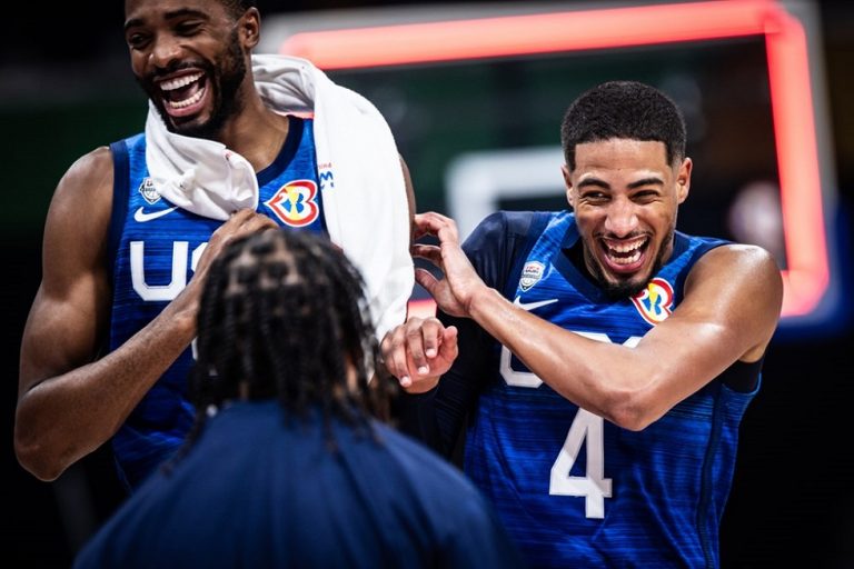 Ιταλία – ΗΠΑ 63-100: Ξέσπασαν με 100άρα οι Αμερικάνοι