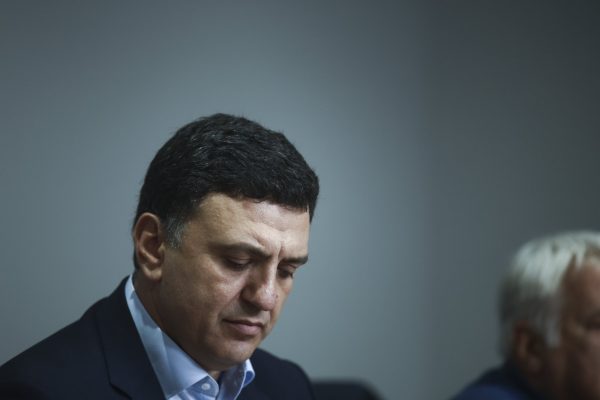 «Δεν έχω μάθει να φυγομαχώ» – Κλείνει ο Κικίλιας τα σενάρια παραίτησης