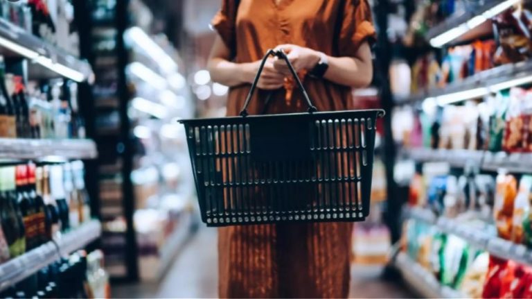 Market Pass: Άρχισαν οι πληρωμές – Οι δικαιούχοι και τα ποσά