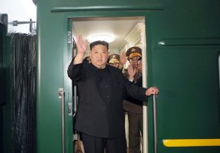 Βόρεια Κορέα: Ο Κιμ Γιονγκ Ουν αναχώρησε από την Πιονγιάνγκ για τη Ρωσία (δείτε εικόνες)