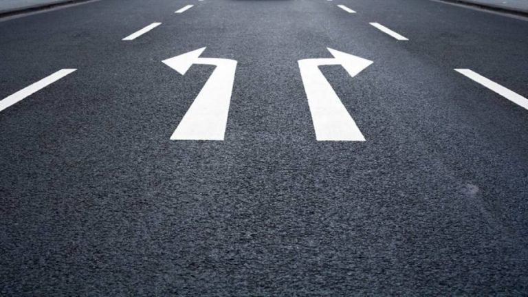 Όταν βλέπεις την Αριστερά ως «διαβατήριο», τότε δεν κατανοείς τι χωρίζει τη Δεξιά με την Αριστερά