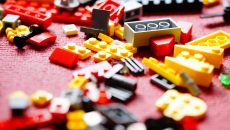 Γιατί απέτυχαν τα βιώσιμα τουβλάκια της Lego