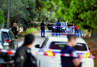 Μακελειό στη Λούτσα: Βρέθηκε όπλο κοντά στο σημείο της δολοφονίας των έξι Τούρκων