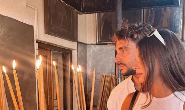 Η Μαριαλένα Ρουμελιώτη απαντά στους επικριτές μετά τις φωτογραφίες με τον Σάκη Κατσούλη