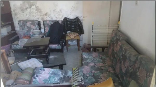 Θεσσαλονίκη: Δύο αδέλφια κρατούσαν όμηρους δέκα μετανάστες και τους χτυπούσαν με ξύλα