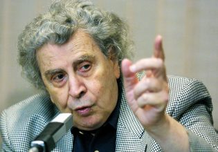 Μίκης Θεοδωράκης: Το έργο του Άξιον Εστί στο Παλαιό Φρούριο Κέρκυρας