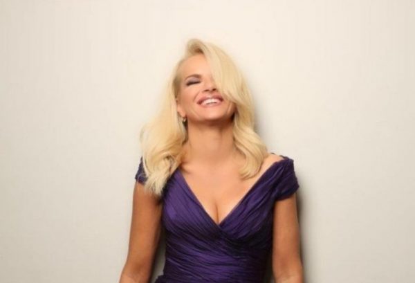 Μαρία Μπεκατώρου: «Ο Αντώνης με έκανε να βρω τις ισορροπίες στη δουλειά μου»