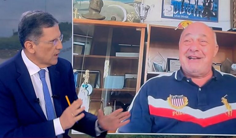 O κόσμος «πνίγεται» και ο Μπέος αγωνιά για το αν «τους γ@μησ@»