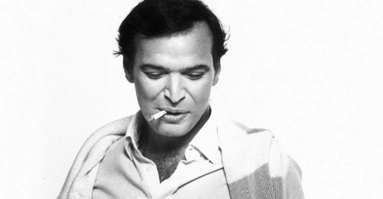 Γιώργος Μαρίνος: Πού μένει και τι κάνει ο σπουδαίος καλλιτέχνης