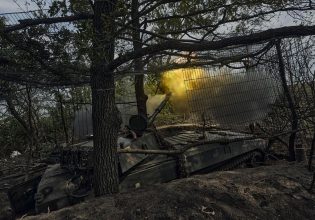 Πόλεμος στην Ουκρανία: Το Κίεβο υποστηρίζει ότι διέσπασε τη γραμμή άμυνας των Ρώσων στον νότο