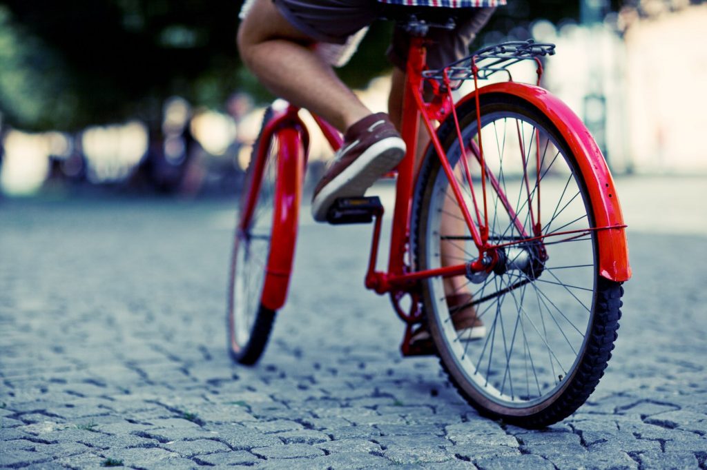 Ποδήλατα: Έρχονται αλλαγές – Υποχρεωτική ασφάλιση και πινακίδες κυκλοφορίας