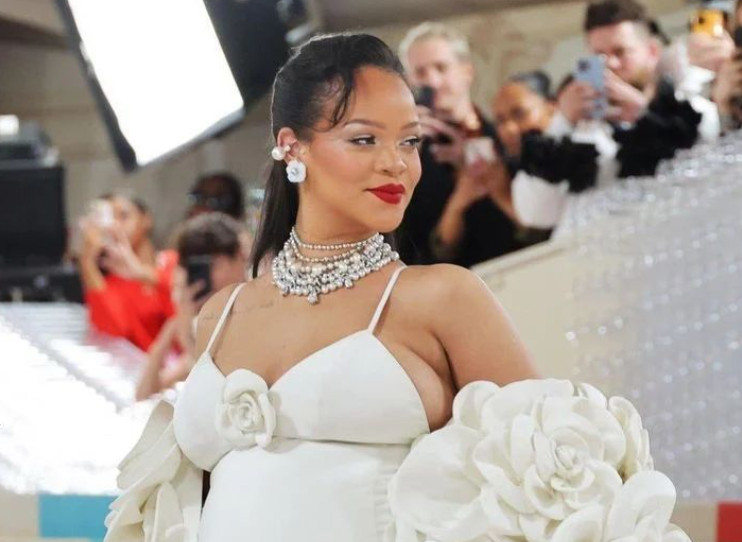 Rihanna: Αποκαλύφθηκε το όνομα του δεύτερου παιδιού της με τον A$AP Rocky
