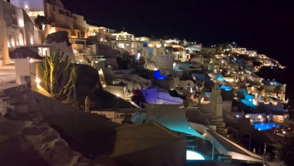 Νεκρός υπάλληλος βίλας μετά από καυγά στη Σαντορίνη