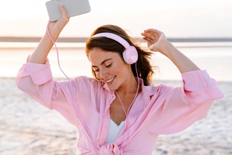 Αυτοπεποίθηση: 8 «μυστικά» για το πώς χτίζουμε υγιή σχέση με τον εαυτό μας