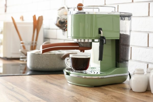 Εσύ, πότε καθάρισες τελευταία φορά την εσπρεσιέρα σου;