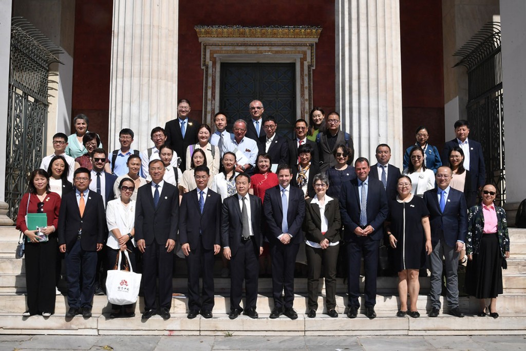 ΕΚΠΑ: Στην Αθήνα αντιπροσωπεία κινεζικών πανεπιστημίων για κοινά προγράμματα σπουδών