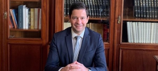 «Ευόδωση όλων των στόχων μας» ευχήθηκε ο νέος πρύτανης του ΕΚΠΑ, Γεράσιμος Σιάσος