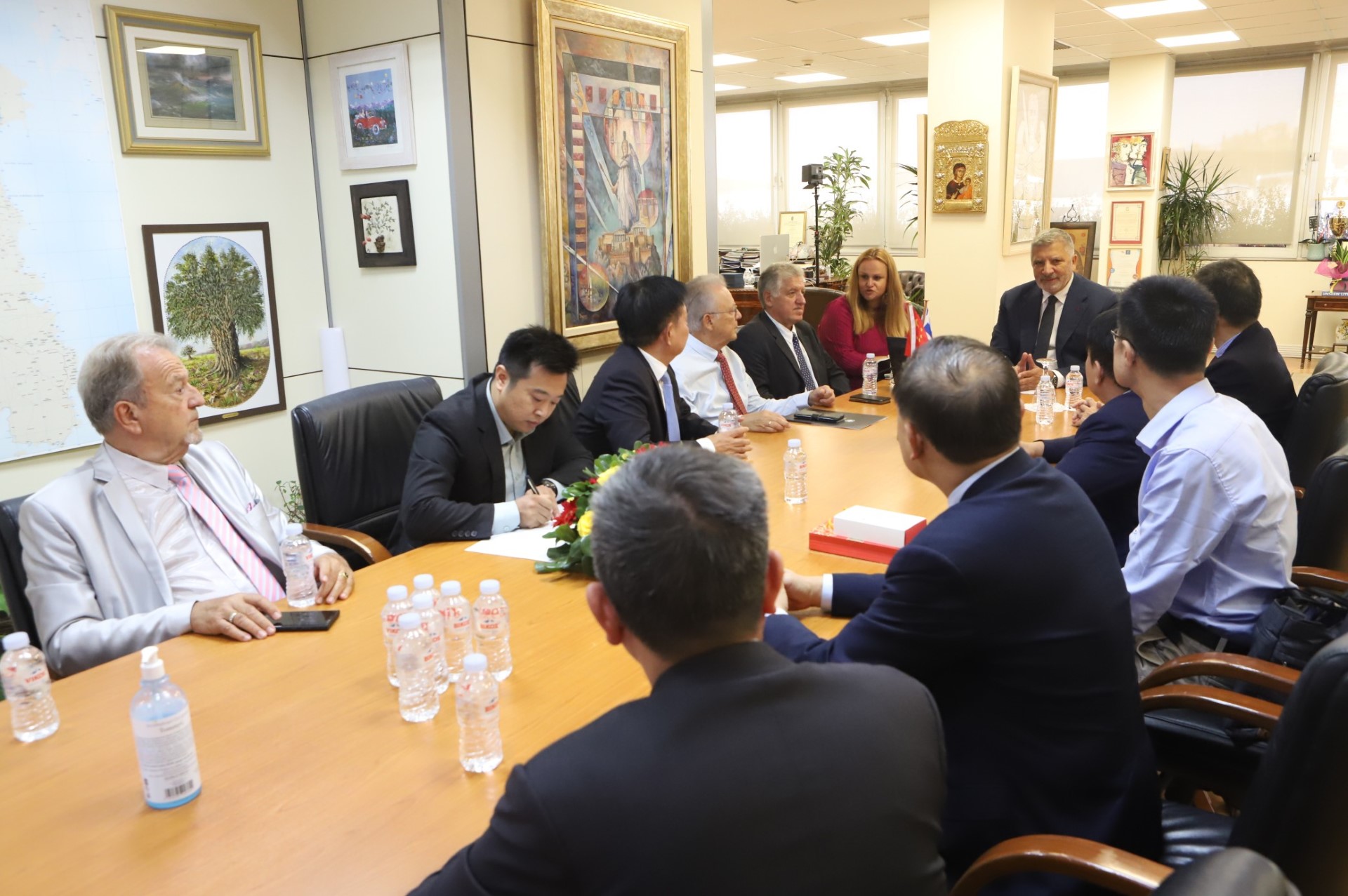 Συνάντηση του Περιφερειάρχη Αττικής με την Επιτροπή Υγείας της Περιφέρειας Anhui, της Κίνας