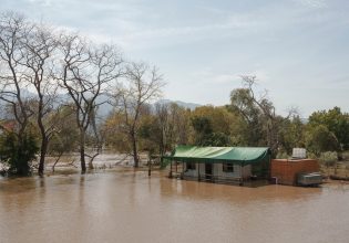 ΓΣΕΕ: Τη στήριξη των πλημμυροπαθών της Θεσσαλίας ζητά η Ένωση Εργαζομένων Καταναλωτών Ελλάδας