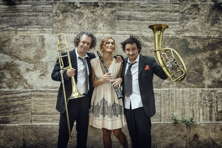 Underground: Η εμβληματική ταινία του Κουστουρίτσα στο θέατρο Ακροπόλ