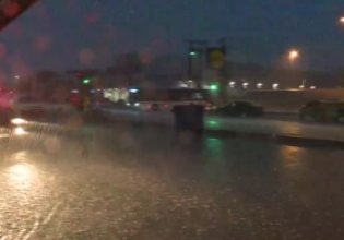 Κακοκαιρία Daniel: Εγκλωβίστηκαν αυτοκίνητα στον περιφερειακό του Βόλου – Νερά «μπάζει» το νοσοκομείο