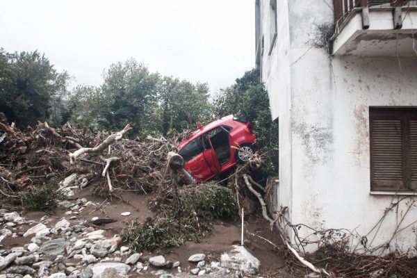Κακοκαιρία Daniel: Δύο νεκροί σε Βόλο και Παλαμά Καρδίτσας